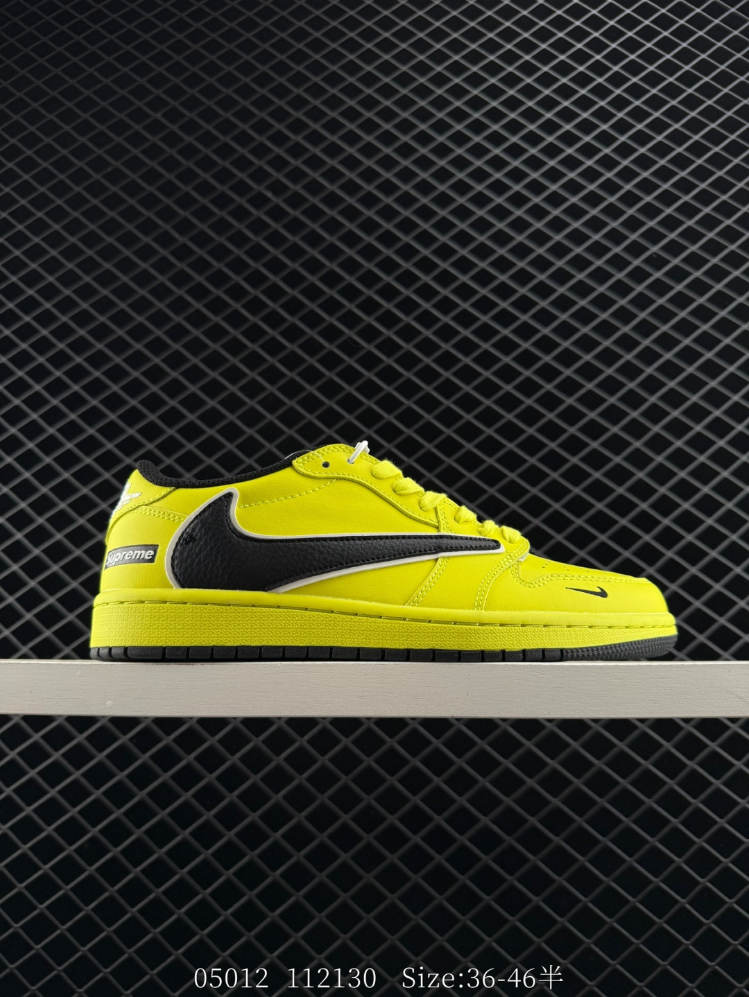 Travis Scott x Air Jordan 1 ” Reverse Mocha “